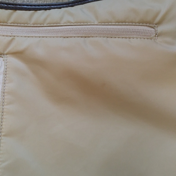 Skip Hop Versa Expandable Diaper Bag Khaki Brown - Picture 15 of 16